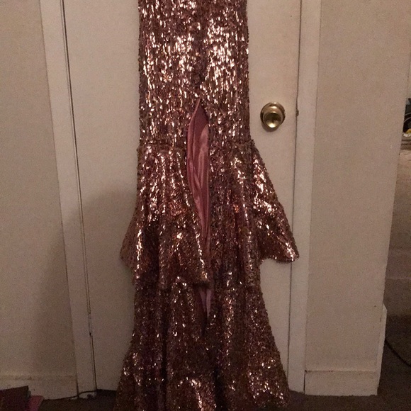Prom dress - Picture 6 of 8